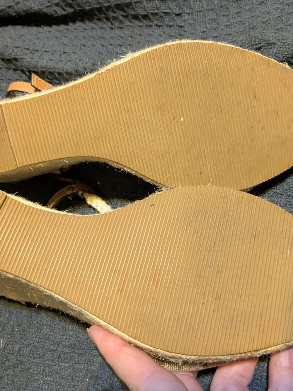 Coach Catalina size 7 Brown Signature Canvas Espadrille Wedges with Rope T-Strap